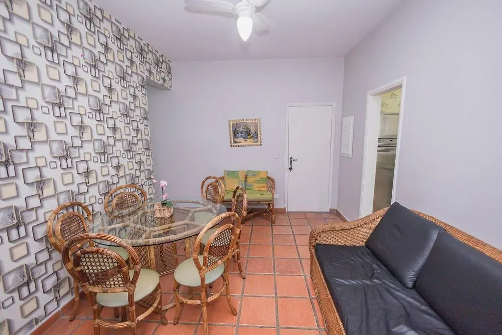 Lindo apartamento aconchegante na enseada-1